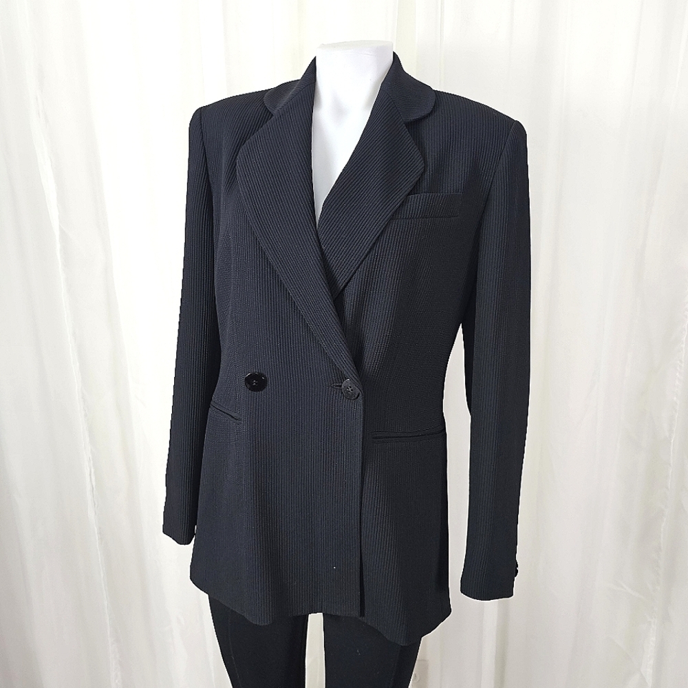 Garfield & Marks Collection black long ribbed double breasted blazer size 6